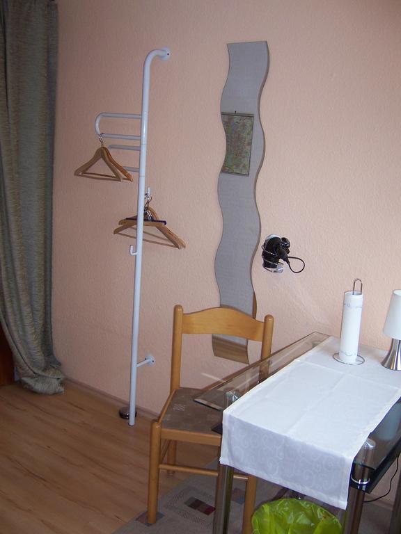 Haus Am Roseneck Hotel Luneburg Room photo